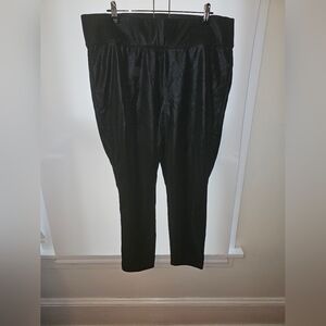 One5one faux leather pants 2x NWOT